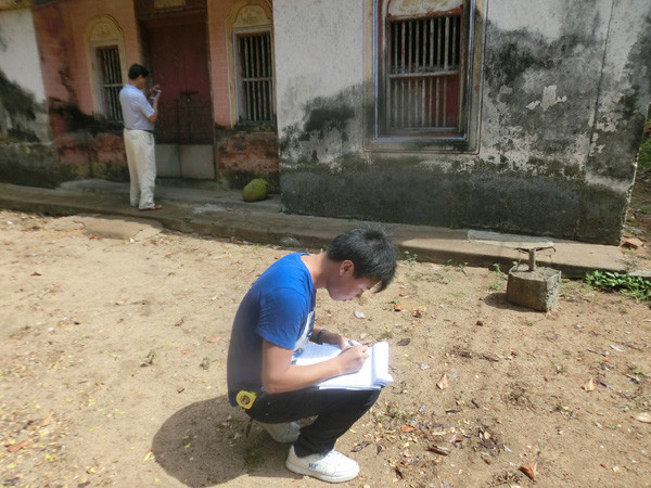 危房排查現(xiàn)場 危房排查現(xiàn)場